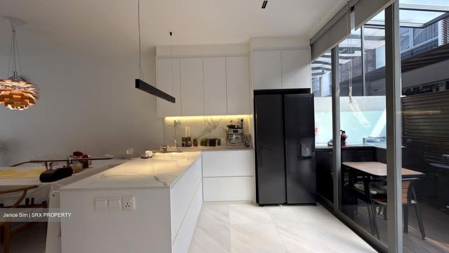 Hillcrest Villa (D11), Terrace #629723021